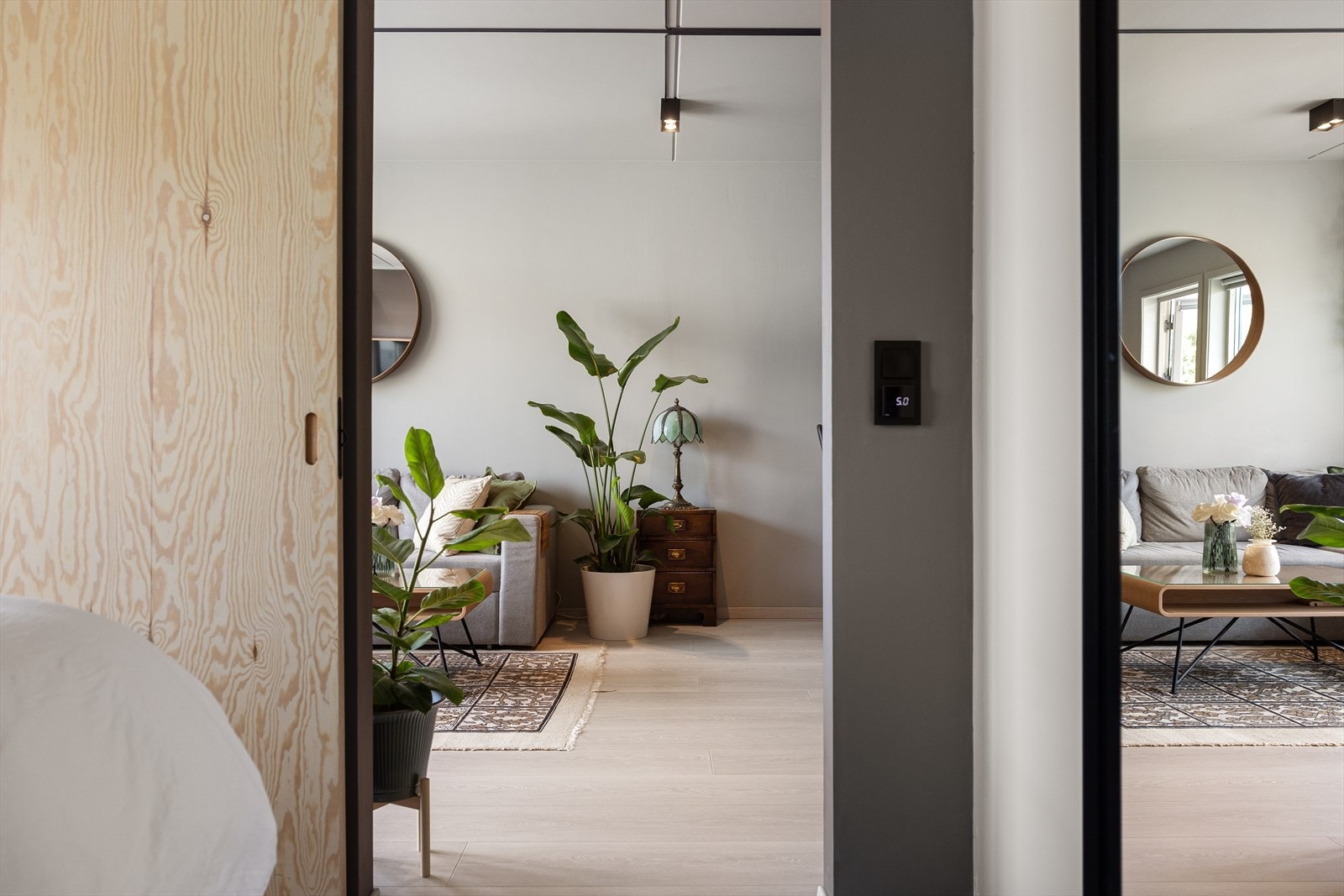 Leiligheten varmes opp med gulvvarme. Det er lagt gulvvarme i hele leiligheten. Galleribilde