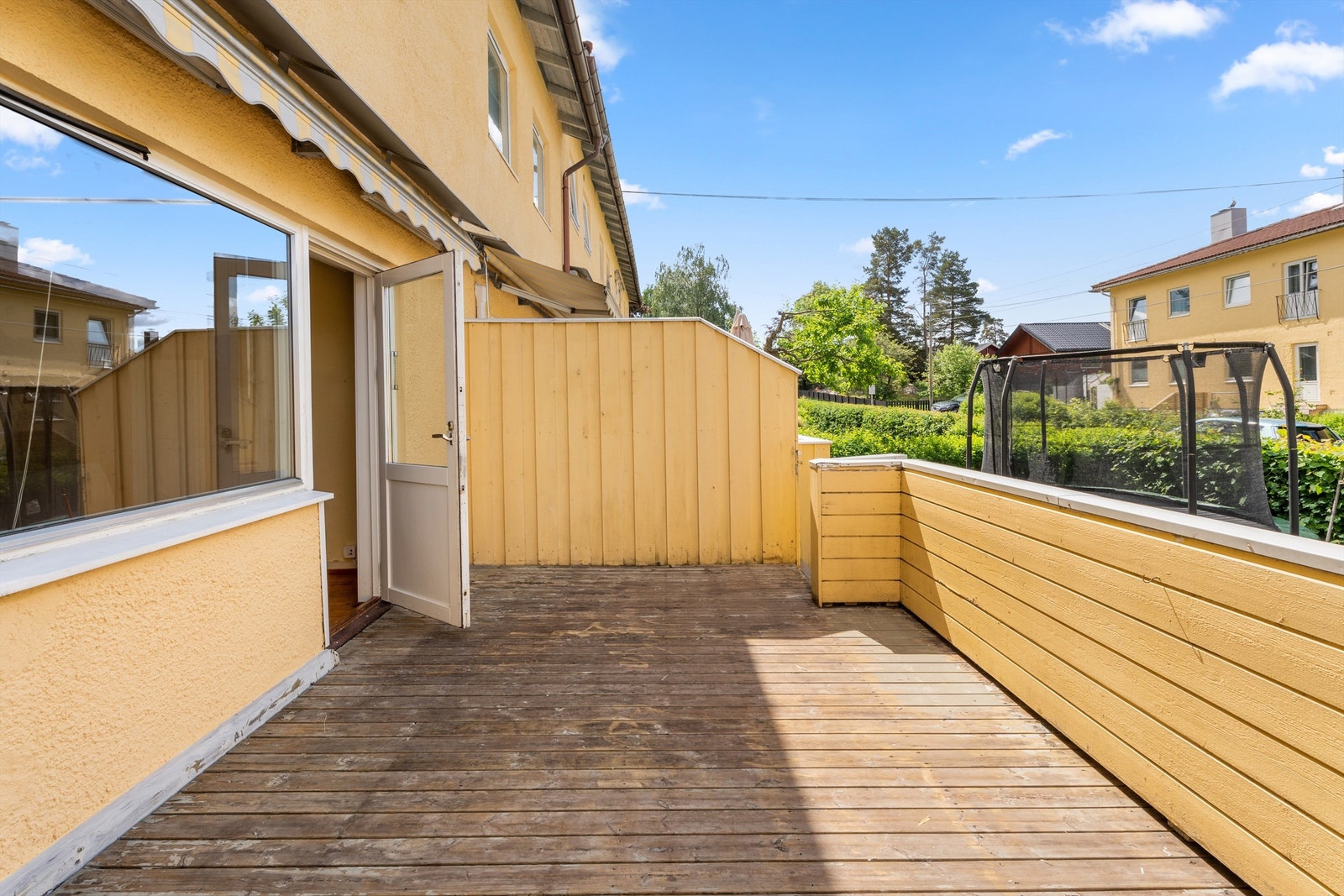 Vestvendt terrasse Galleribilde