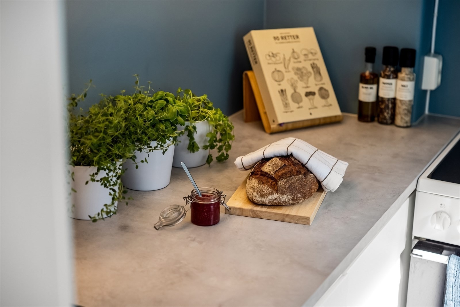 Man har kort vei til både Meny, Joker og Kiwi Galleribilde