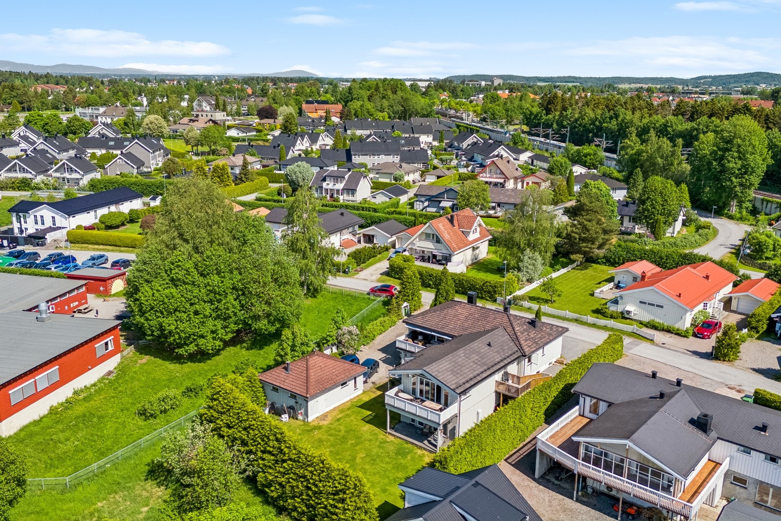Eiendommen ligger i en rolig gate Galleribilde