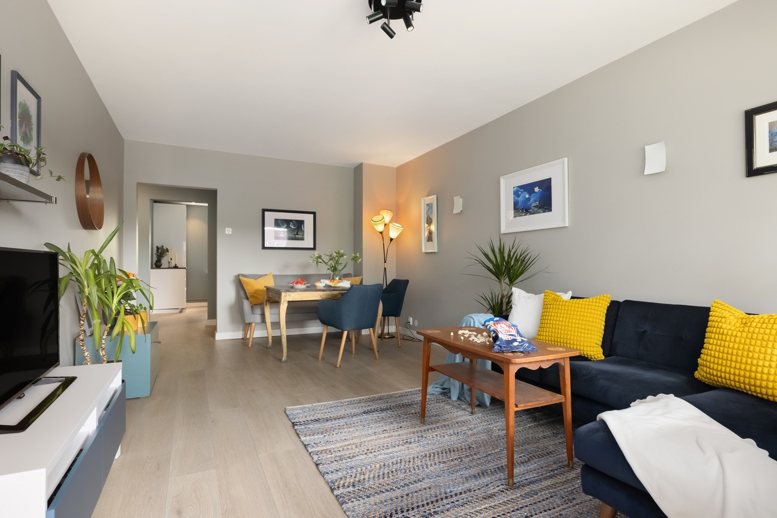 Stue/spisestue Galleribilde