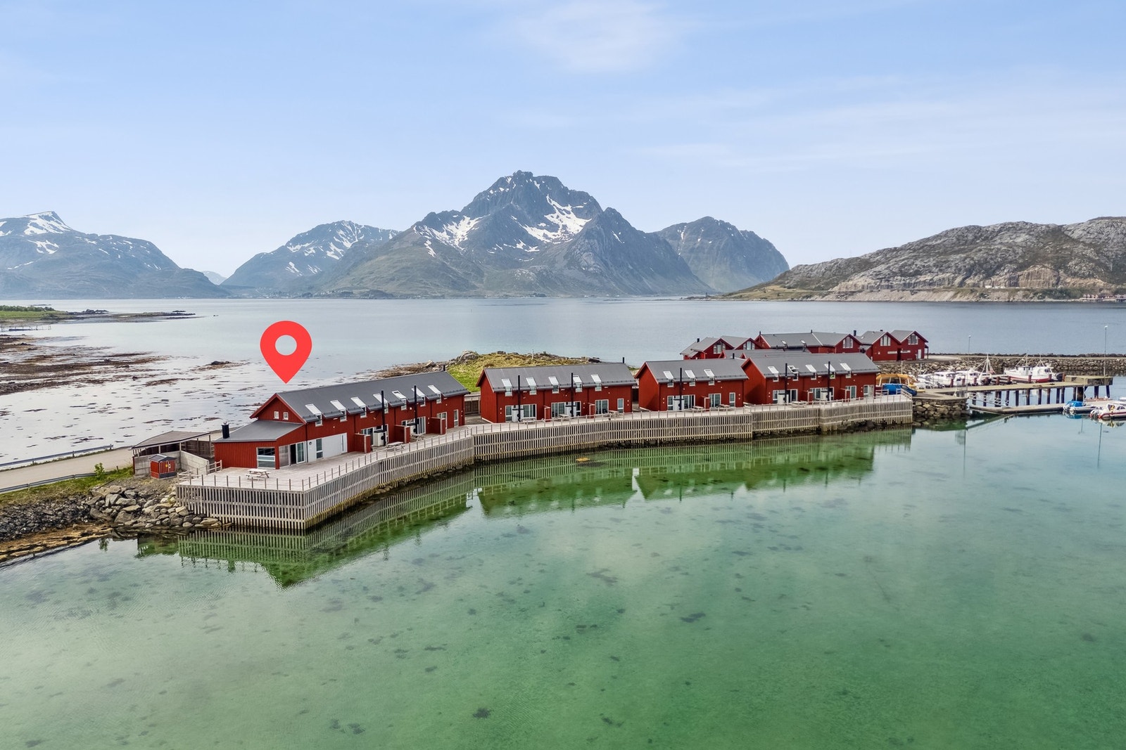 Velkommen til Lilleeid 61 - Presentert av EiendomsMegler 1 Lofoten. Galleribilde