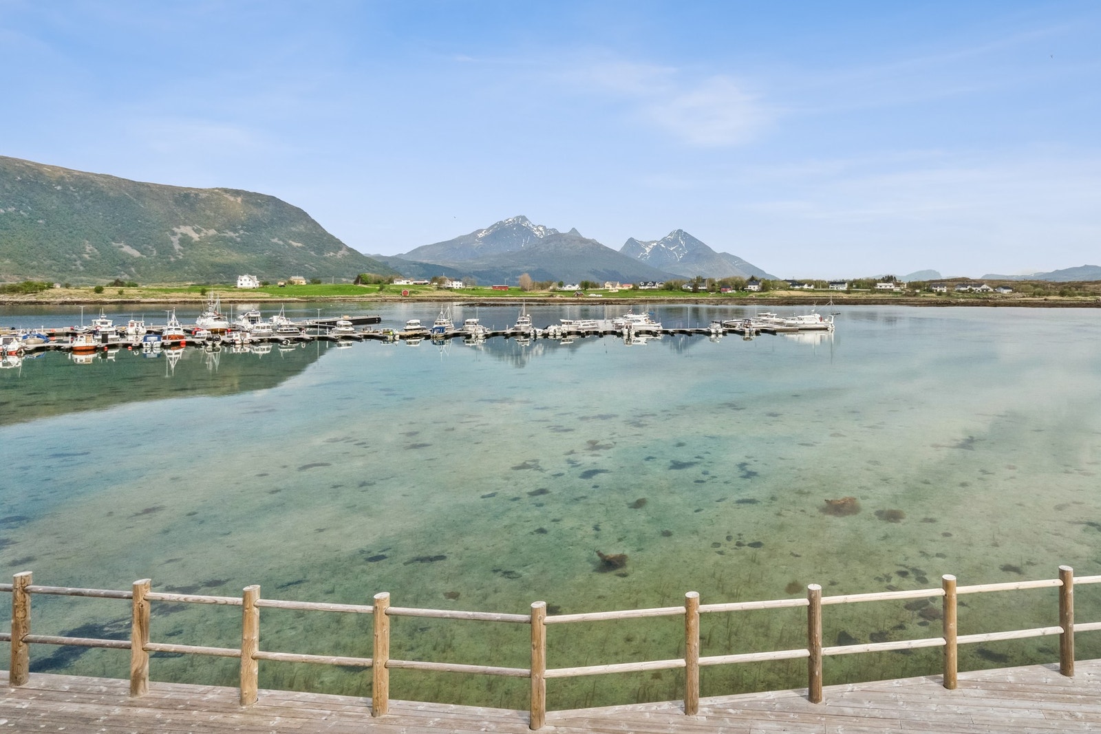 Nappstraumen er rik på fiskemuligheter, med blant annet kveite, torsk, sei, laks og sjøørret. Galleribilde