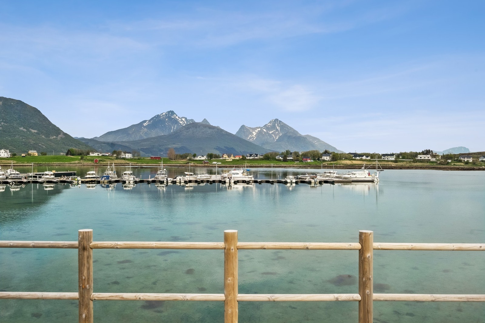 Utsikt mot Himmeltindan! Galleribilde