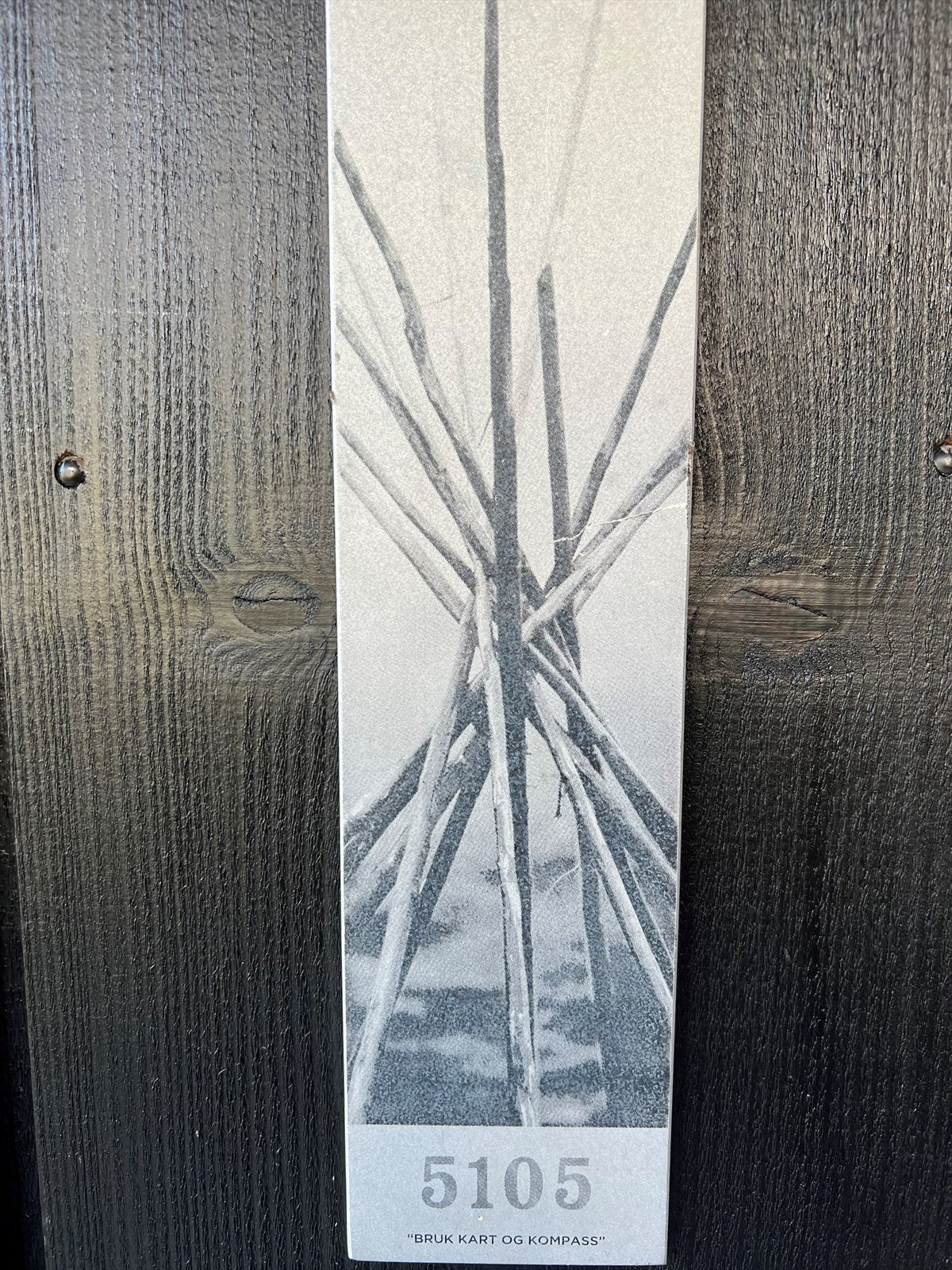 Velkommen til leilighet 5105 i hus J - En attraktiv og brukervennlig 4-roms hjørneleilighet med flott beliggenhet. Galleribilde