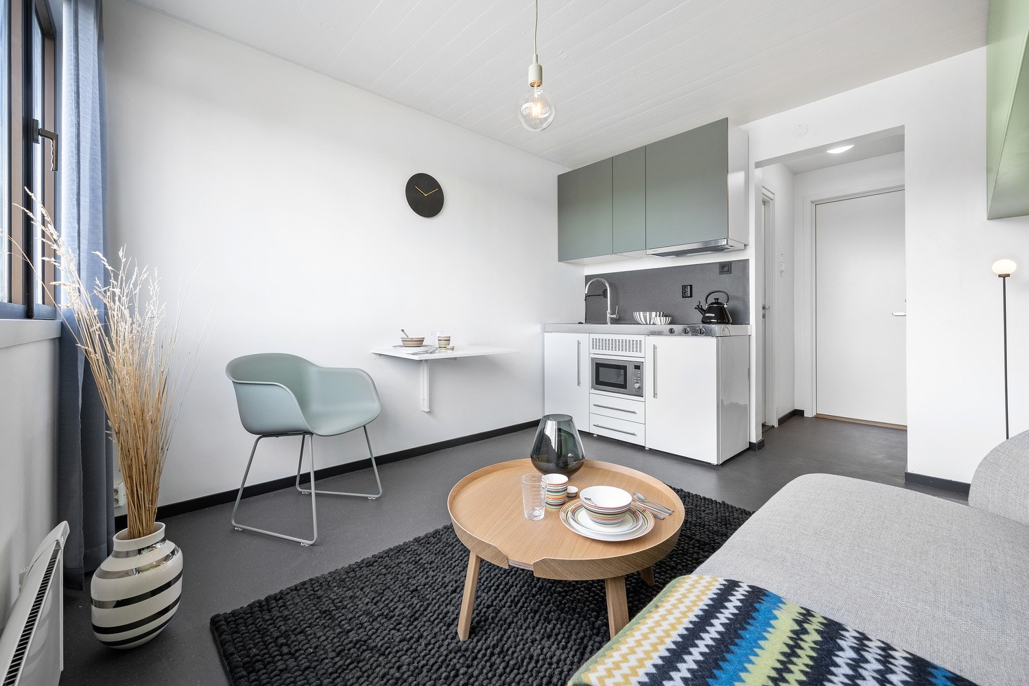 Velkommen til Easy Byåsen! Dette er et nyetablert borettslag med 27 nyoppussede leiligheter klart for innflytning! Galleribilde