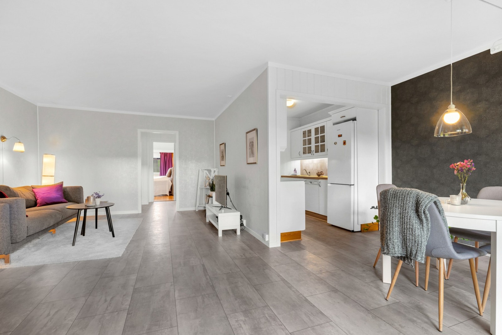 En lys og innbydende 3-roms leilighet på hele 85 m² BRA. Galleribilde