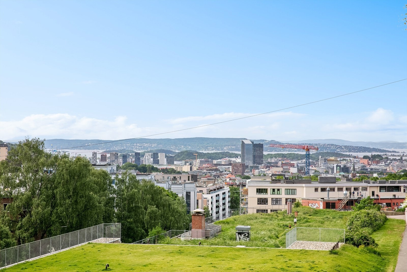 Nyt den flotte utsikten mot Oslofjorden og Ekeberg. Galleribilde