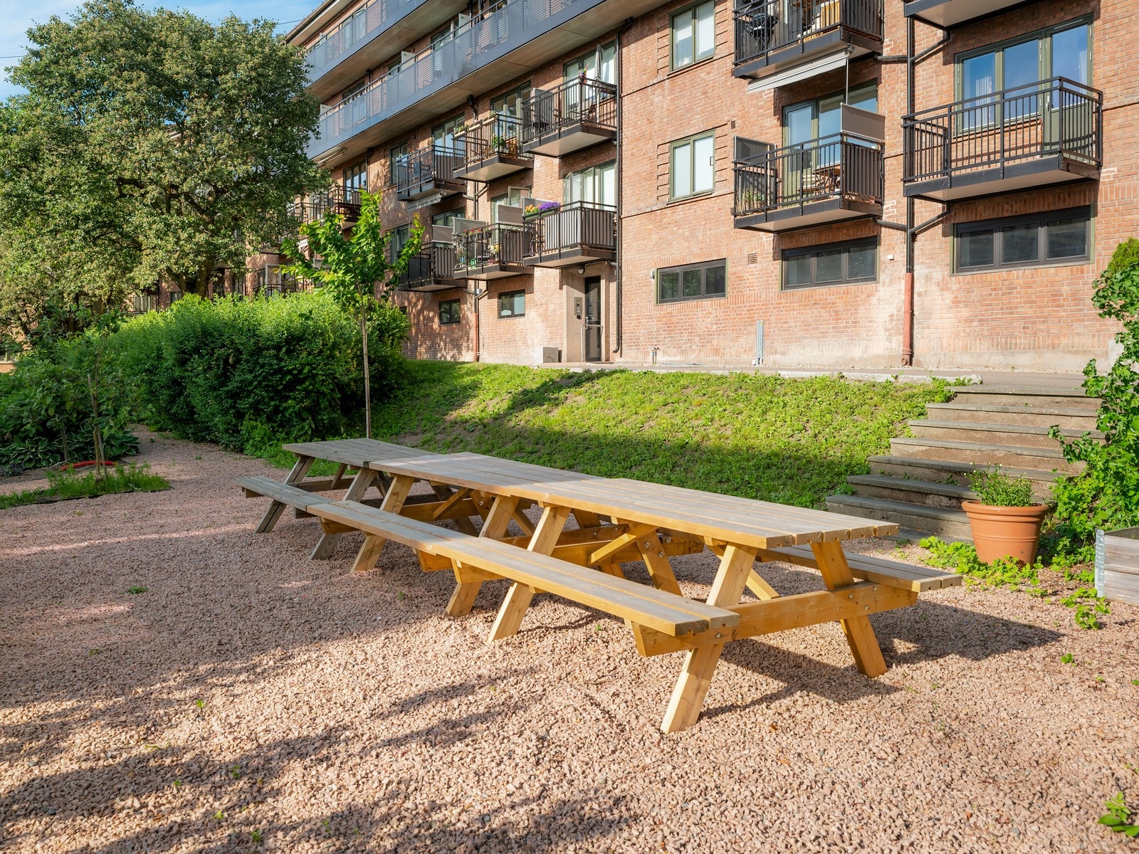 Borettslaget er kjent for godt bomiljø og hyggelig felleskap med blant annet sommerfester, 17. mai korps og julegrantenninger. Galleribilde