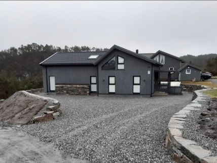 Eksempel-hytte Tind Galleribilde