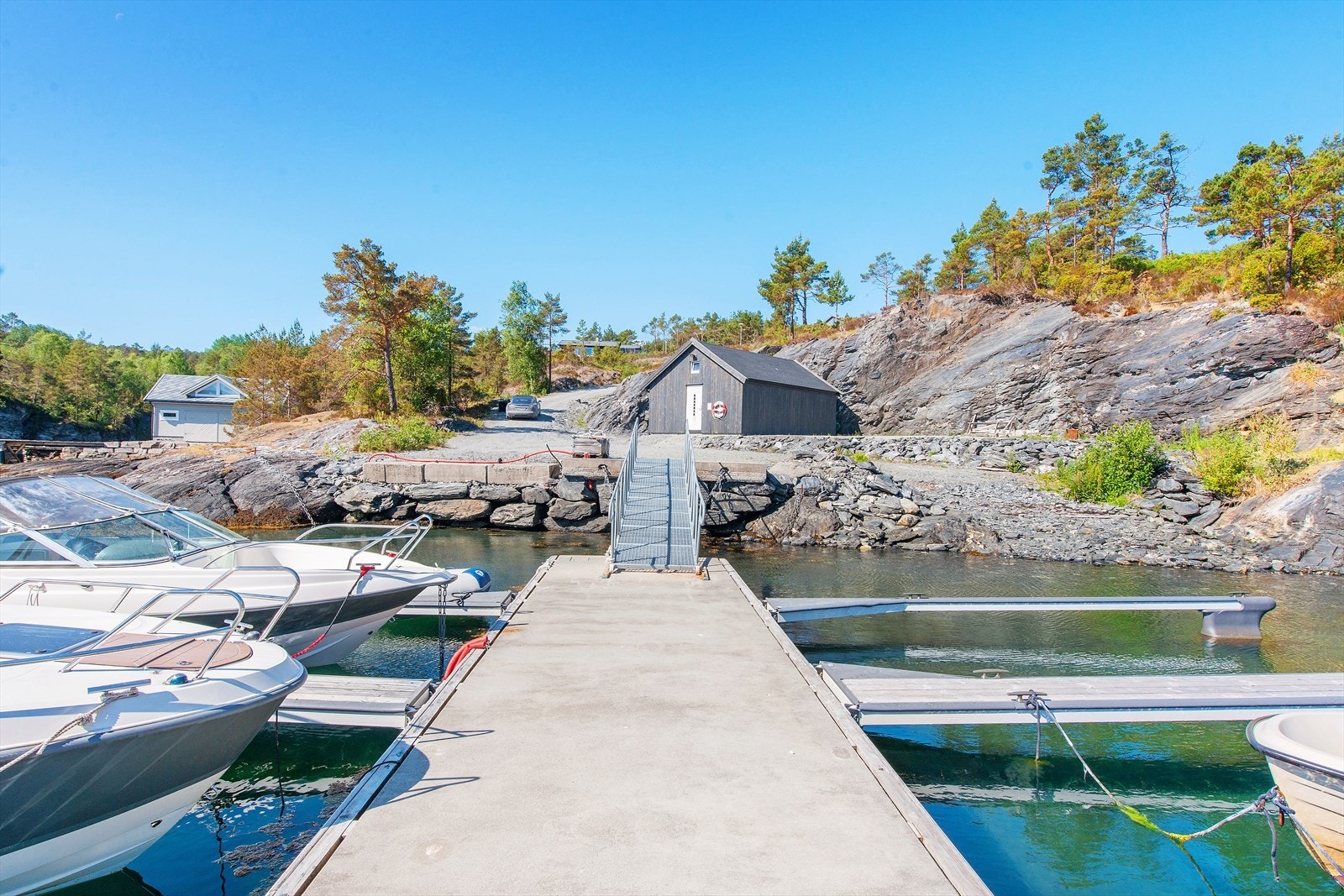 Her kan du kjøre helt for av- og pålessing. Galleribilde