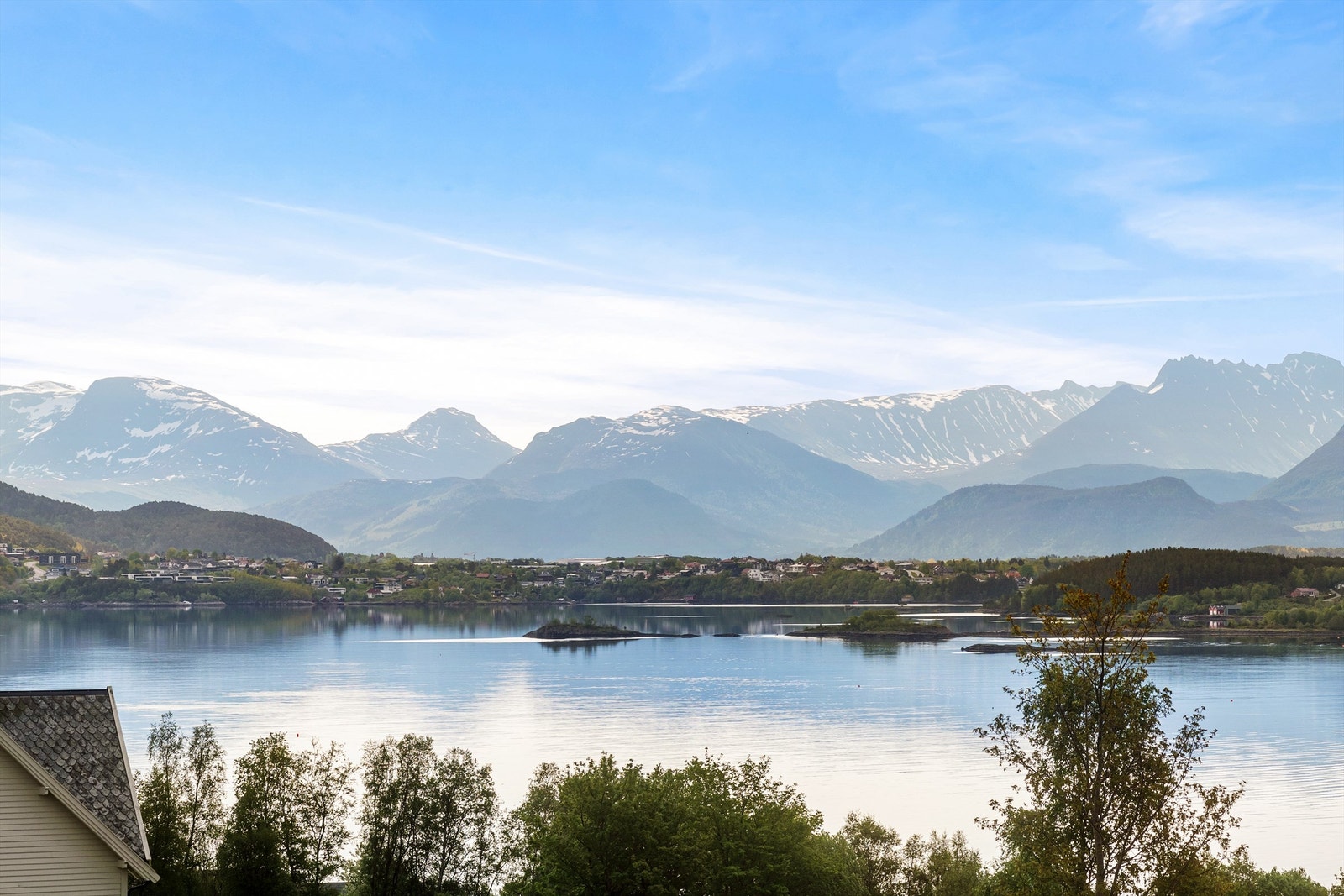 Utsikt fra veranda. Galleribilde