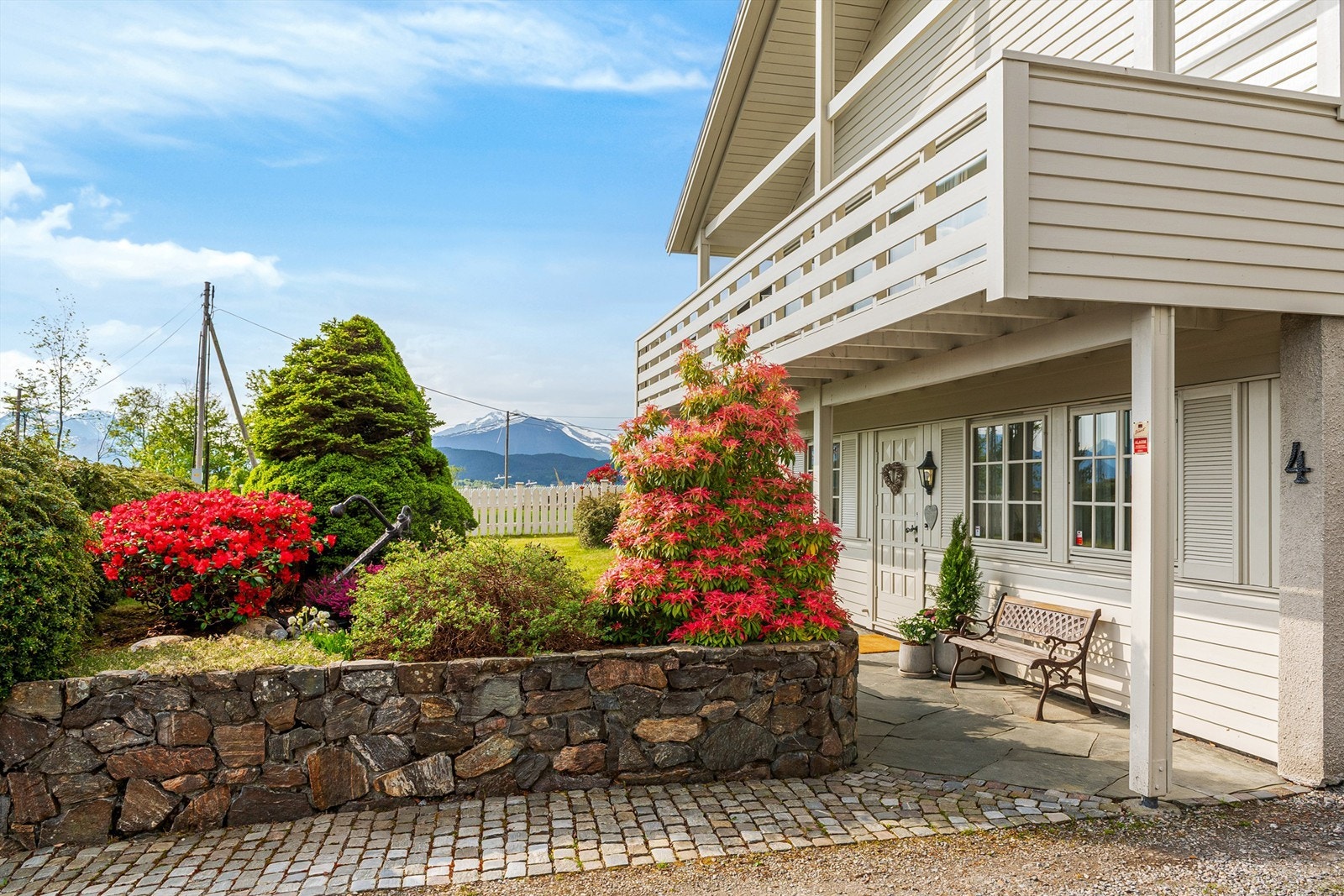 Flott uteområde. Galleribilde