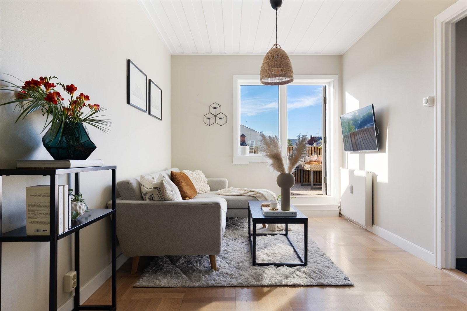 Boligen er en 2-roms på 36 kvm med meget smart planløsning Galleribilde