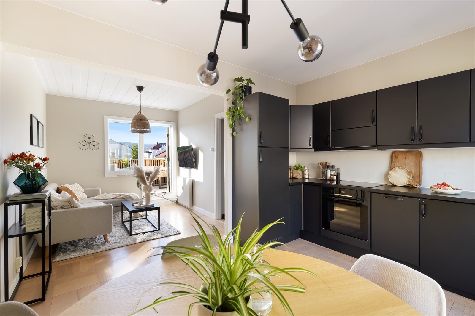 Meget lekkert kjøkken som ble pusset opp i 2021 Galleribilde