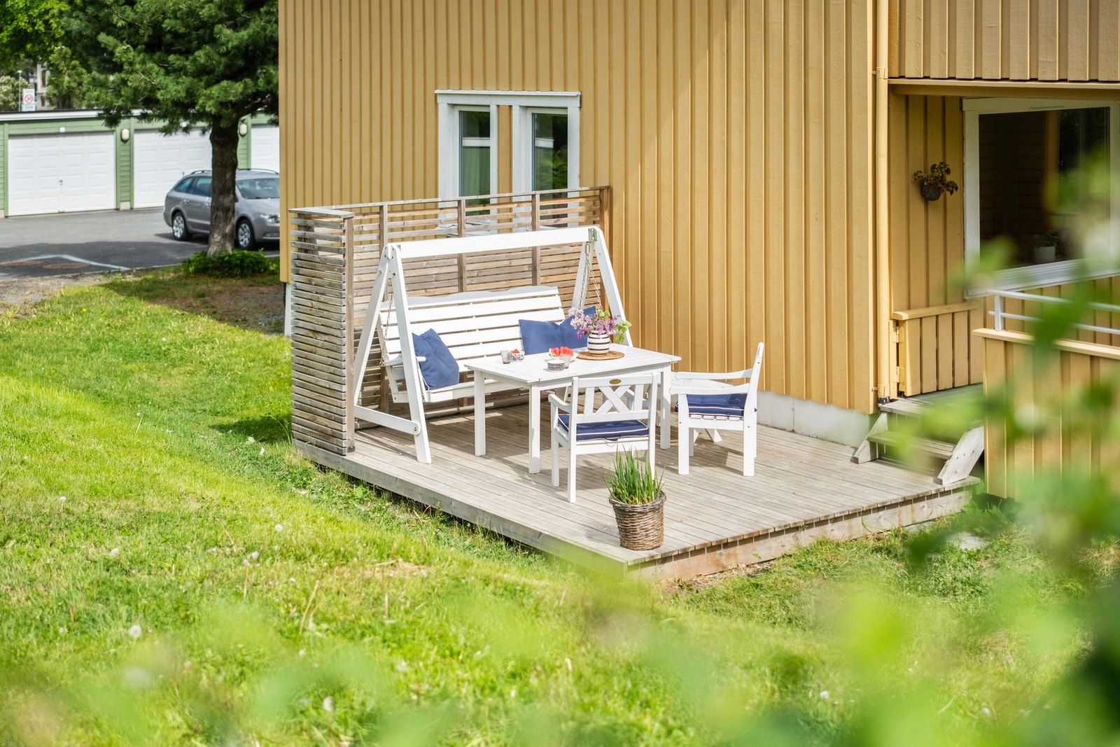 Leiligheten disponerer egen bod i kjeller og på loft på totalt 17 kvm. Galleribilde