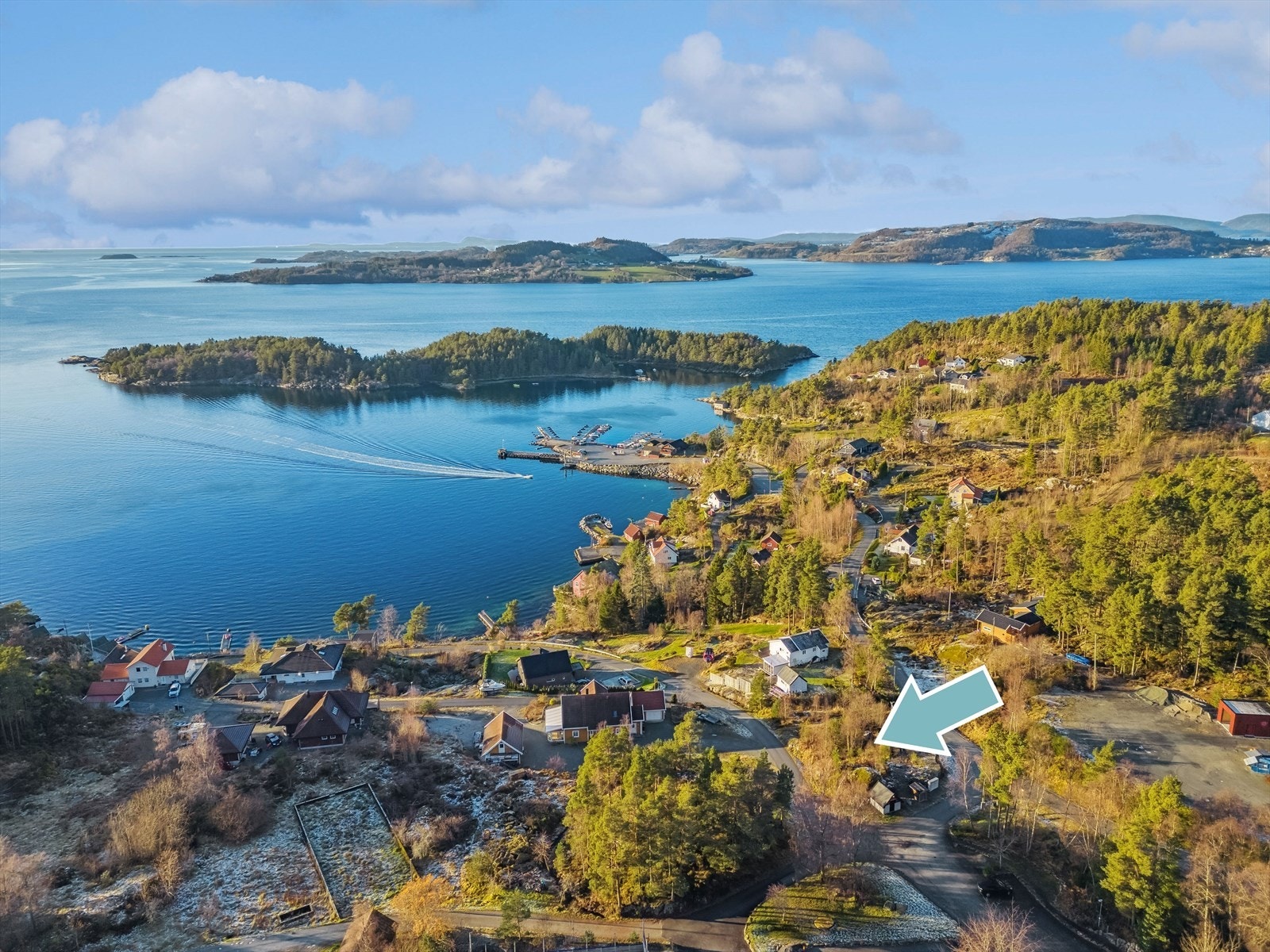 Tomt på ca 785 kvm i naturskjønne og barnevennlige omgivelser Galleribilde