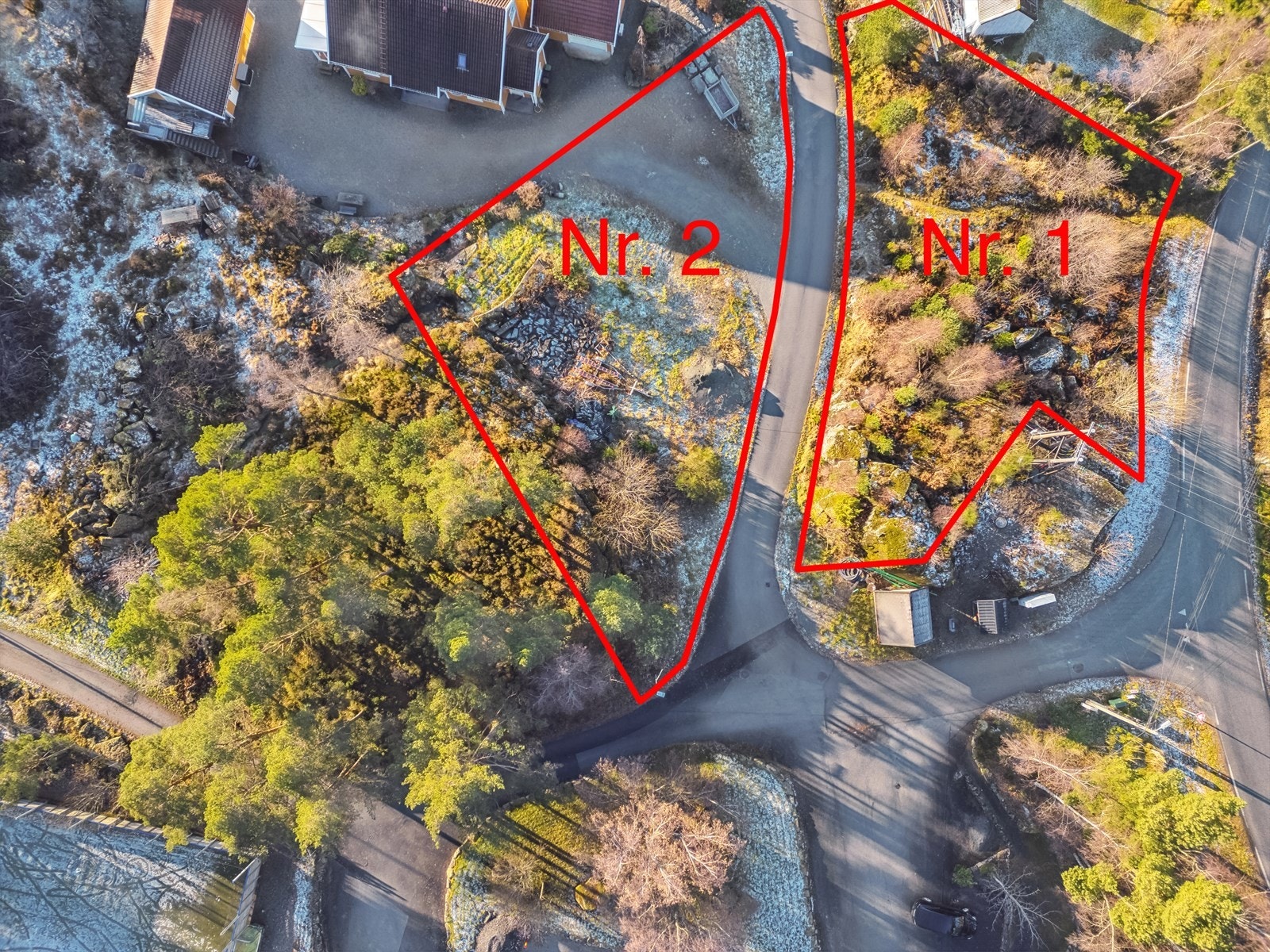 Eidssundbakken 1 er tomt nr.1 på kartet. Oppmerkede tomtegrenser er bare estimerte tomtegrenser. For nøyaktige tomtegrenser, se tomtekart i salgsoppgaven. Galleribilde