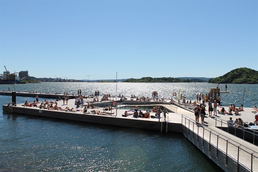 Populære Sørenga sjøbad ligger også ca. 15 minutters gange fra leiligheten. Her er det også badstuer. Galleribilde