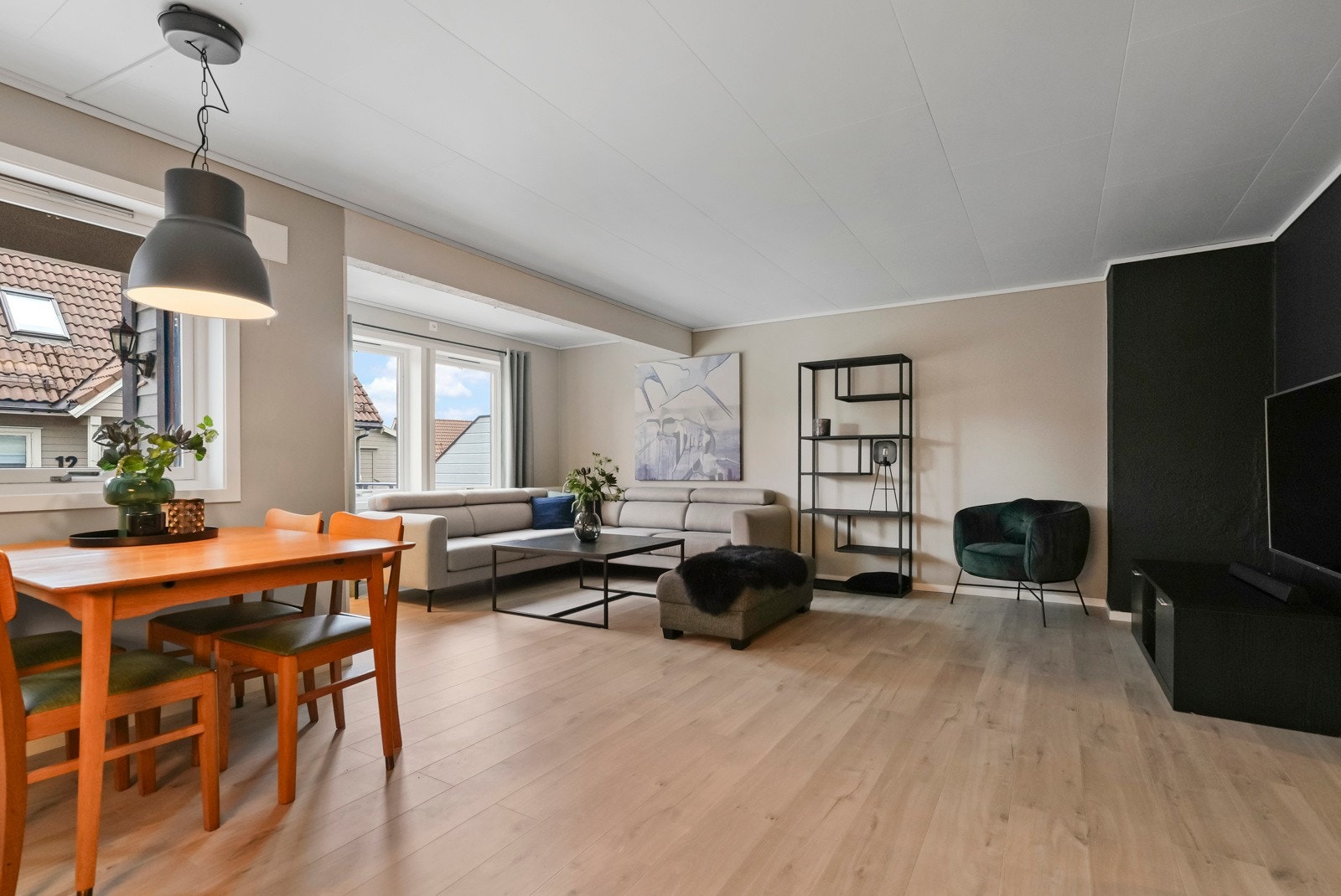 Stove med utgang til terrassen Galleribilde