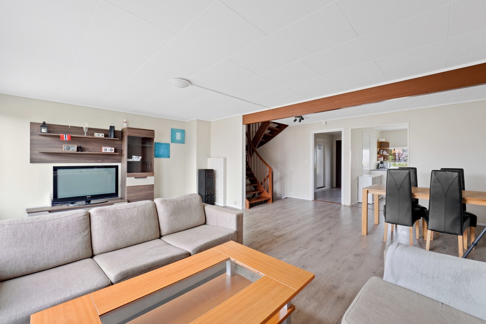 Frem Eiendomsmegling har gleden av å presentere Østre Strandvei 43G! Galleribilde