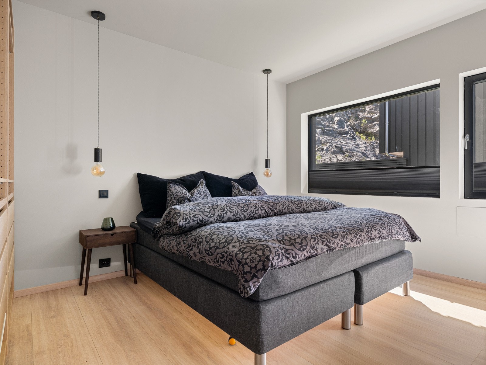 Hovedsoverom i 2. etasje (Det er bad i alle 3 etasjer) Galleribilde