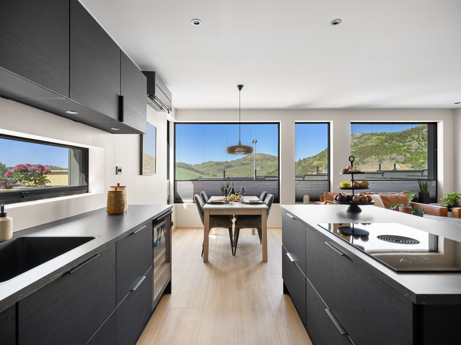 Installert plissègardiner Galleribilde