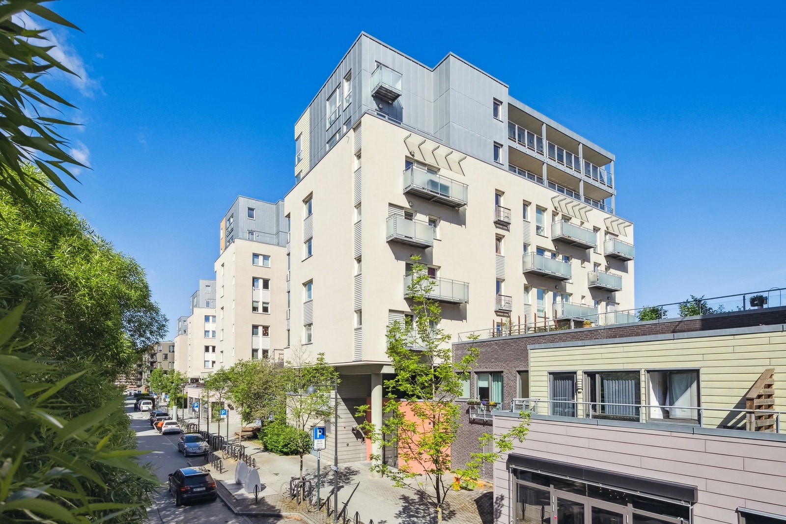 Borettslaget består av 44 andeler. Som andelseier i Dyre Halses gate 7 har du også anledning til å benytte deg av felles takterrasse. Galleribilde