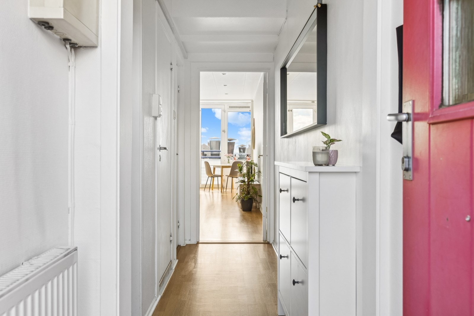 Velkommen inn til det som kan bli ditt neste hjem i Dælenenggata 3A! Galleribilde