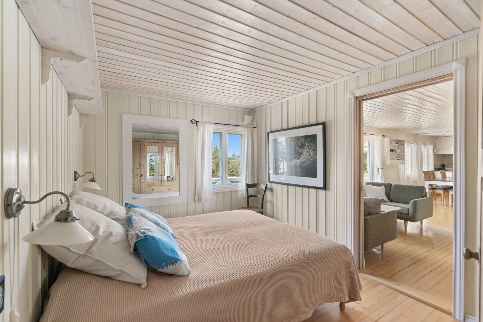 Hovedsoverommet er på 10,2 kvadrat, med plass til dobbelseng. Galleribilde