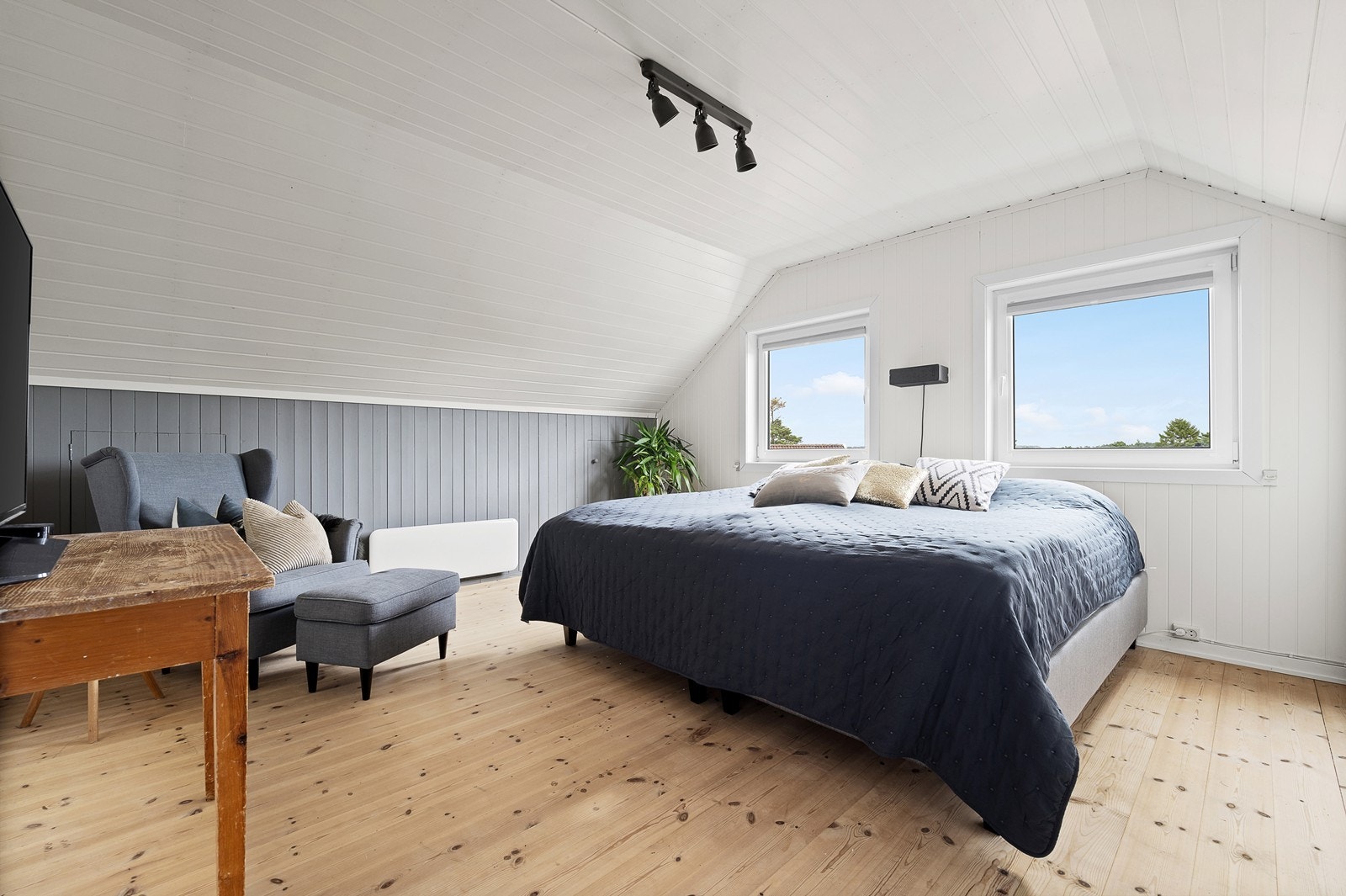 Stort hovedsoverom i 2. etasje. Galleribilde