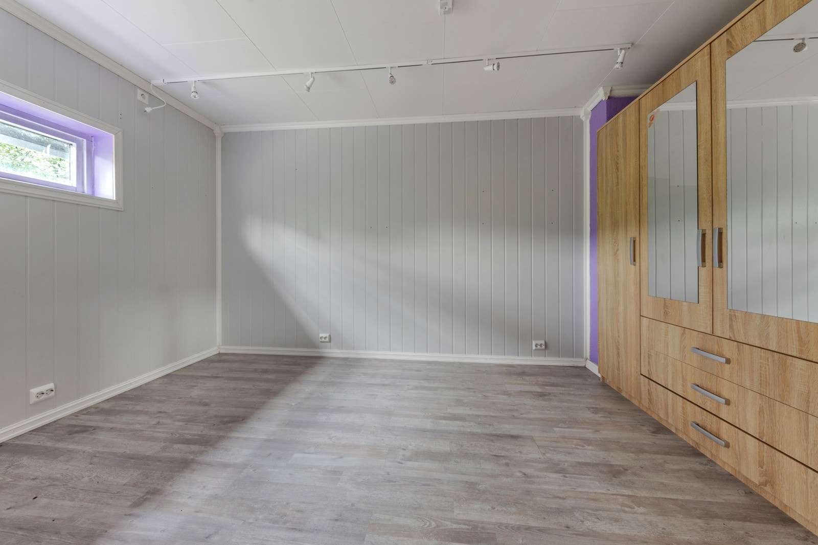 Kjellarstove og 1 soverom i u.etg. Galleribilde