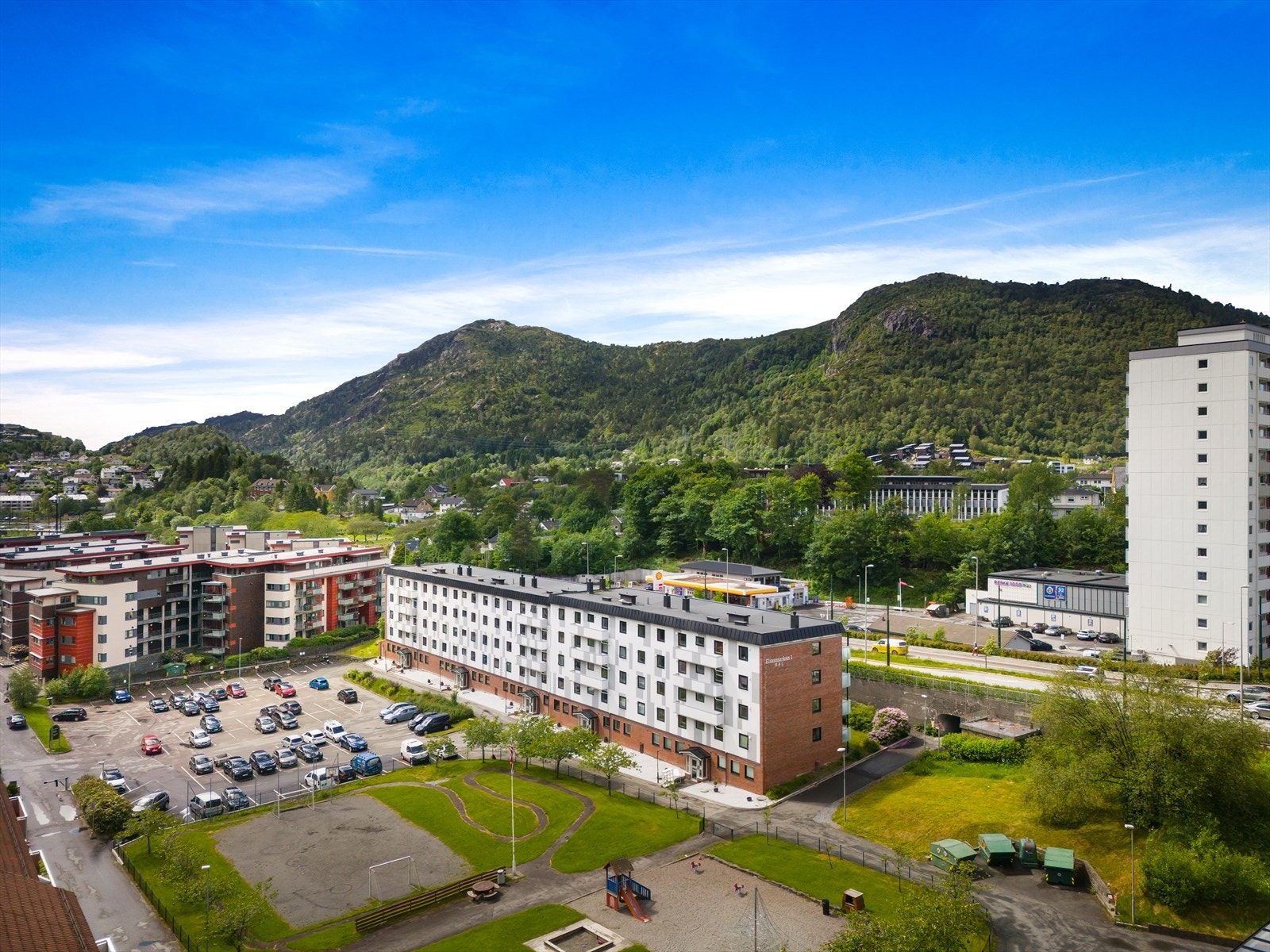 Velkommen til Eliasmarken 12, 4. etasje - Megler: Glenn Heggøy Galleribilde