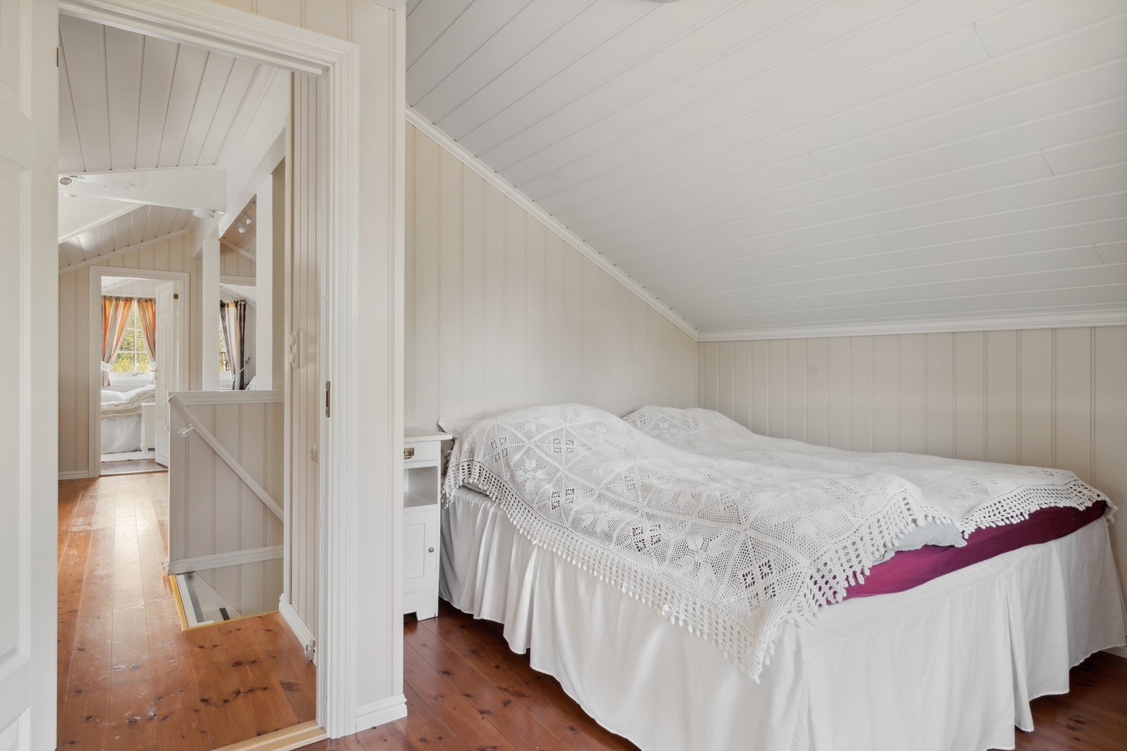 Soverom 1, det største soverommet i boligen Galleribilde