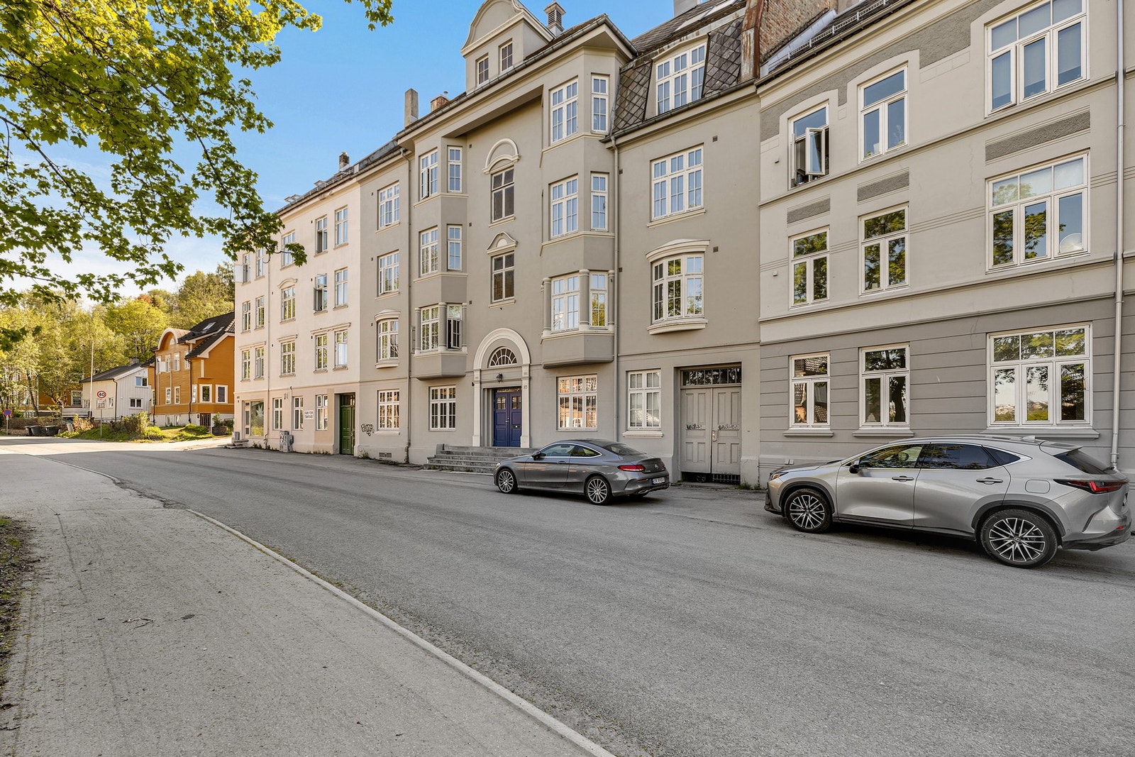 Fra Ila er det det er kort avstand til Nidelven med flotte promenader langs elven inn mot byen og Bakklandet. Galleribilde