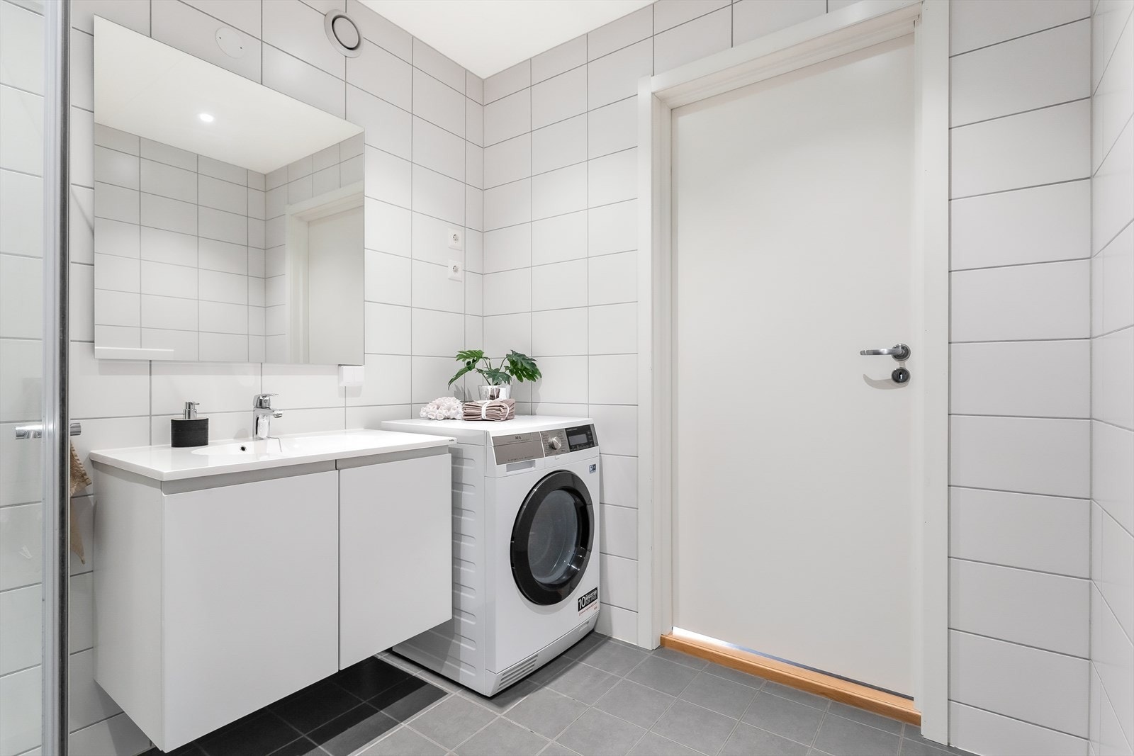 Bad med moderne design Galleribilde
