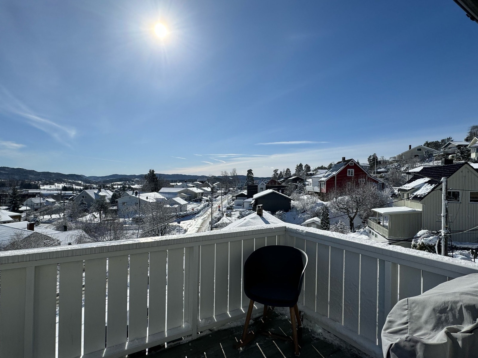 Med beliggenhet i andre etasje får man ekstra fin utsikt. Galleribilde