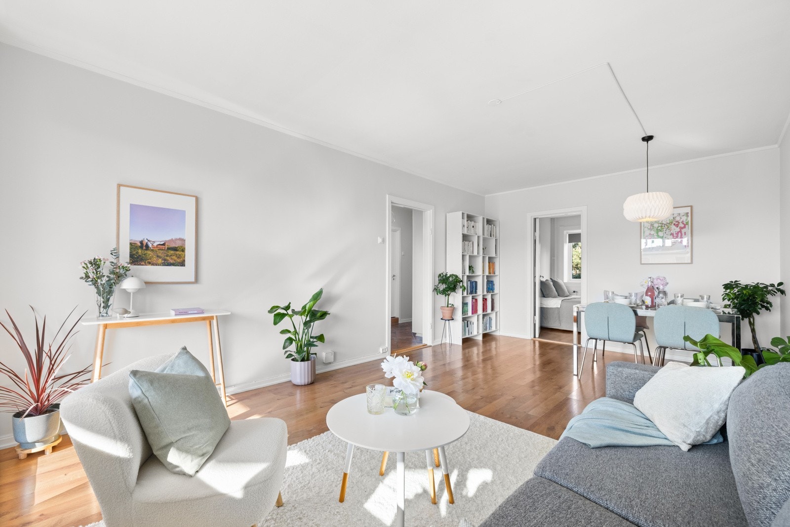 Gjennomgående leilighet med god planløsning Galleribilde