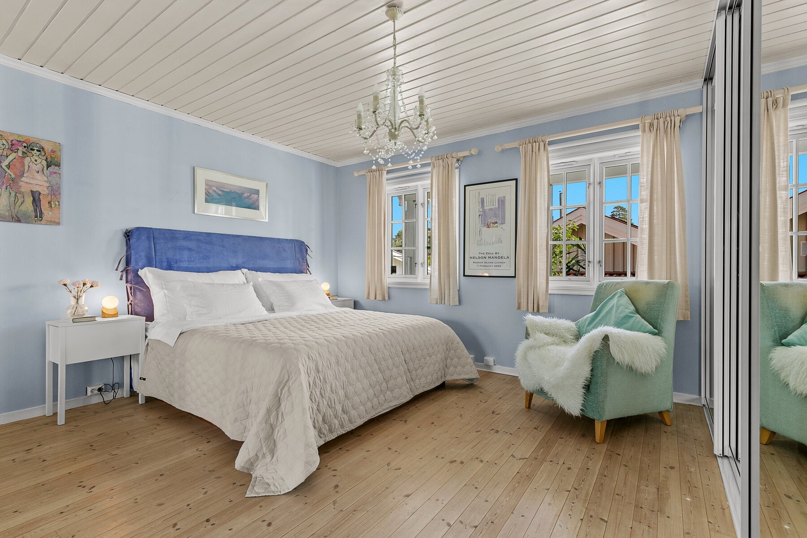 Boligen har totalt 4 soverom. Hovedsoverom med god plass til dobbeltseng. Galleribilde