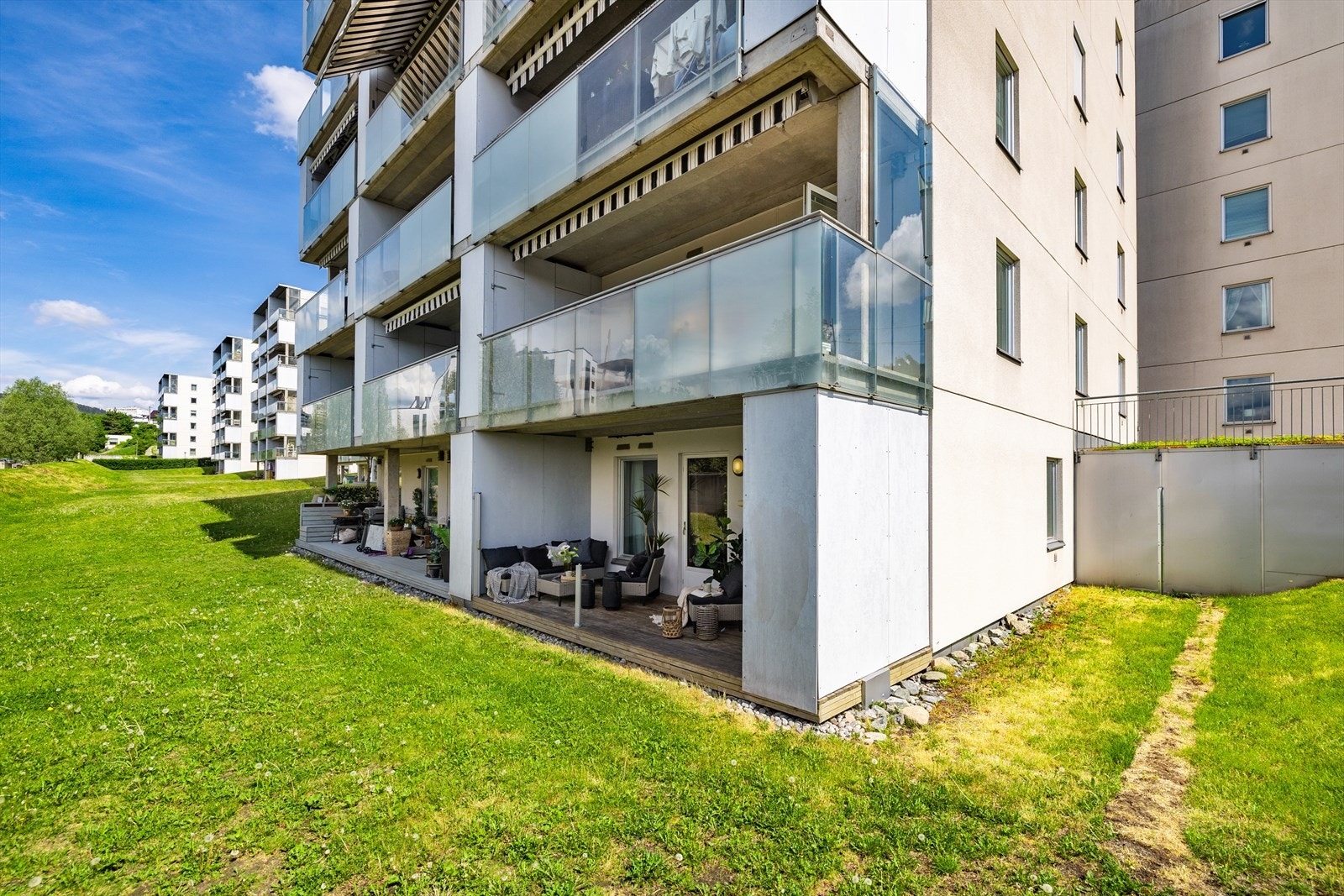 For grillentusiastene er det tillatt med gass-/elektrisk grill Galleribilde