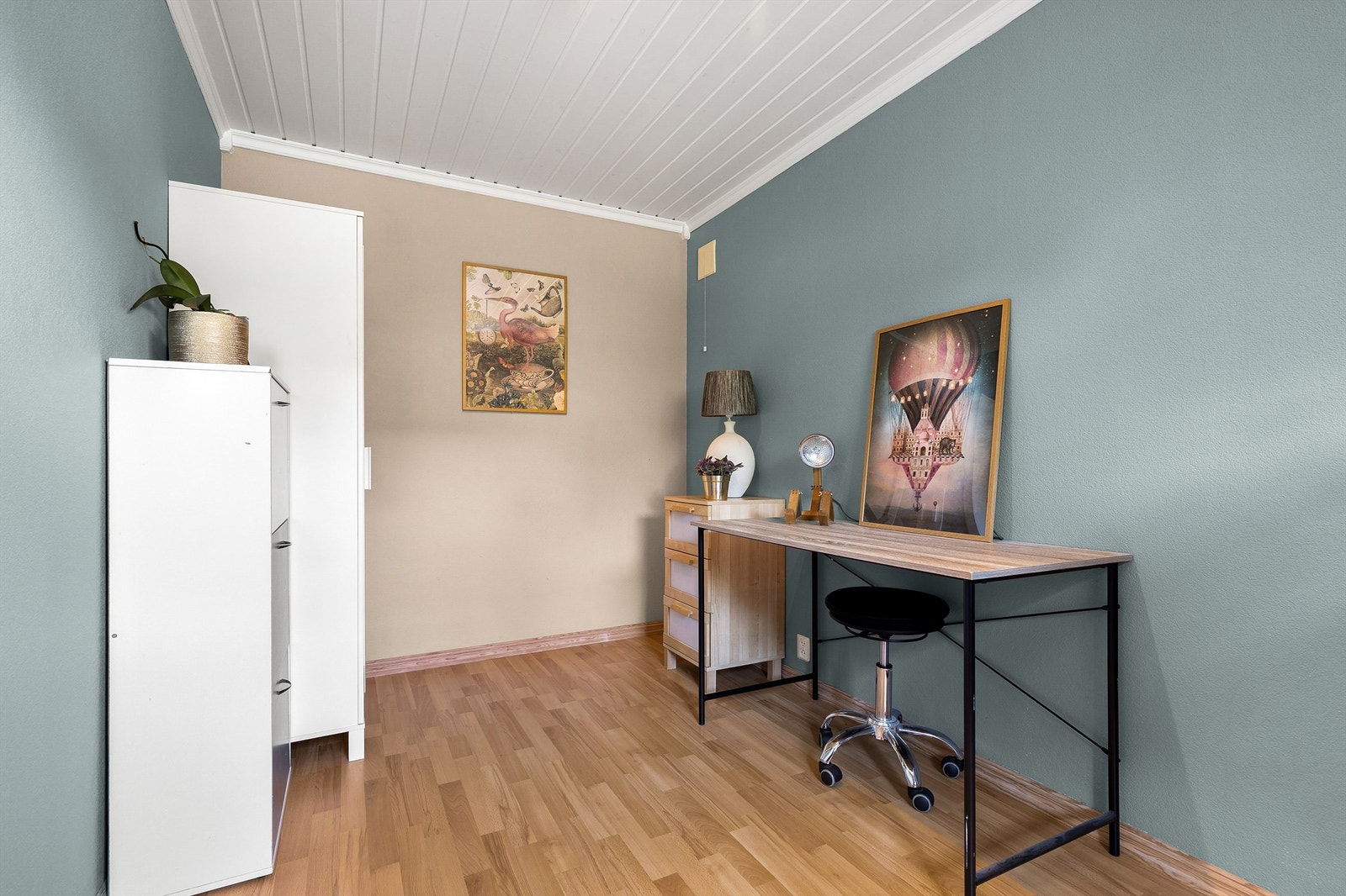 Soverom 4 med garderobeskap Galleribilde