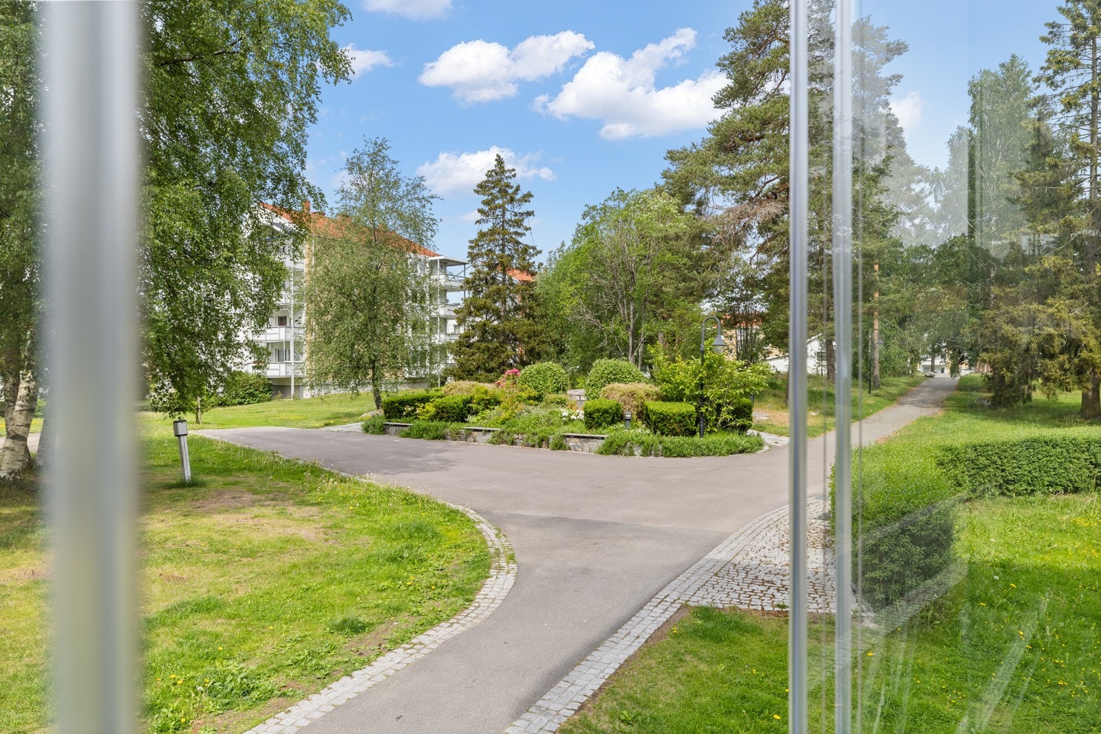 Fint utsyn over grøntarealer. Galleribilde