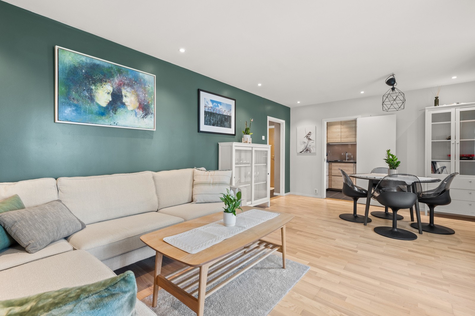 LEDdownlights med dimmer i stue. Galleribilde