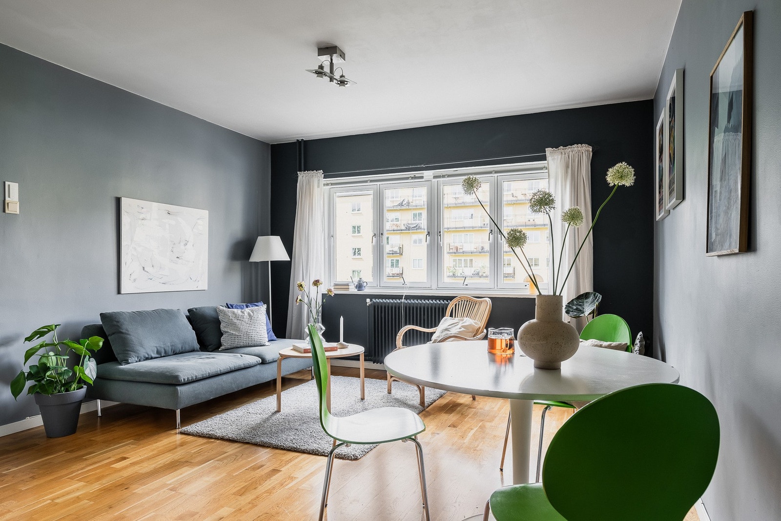 Båhusveien 24 presenteres av Didrik Ruus v/Boa Eiendomsmegling. Galleribilde