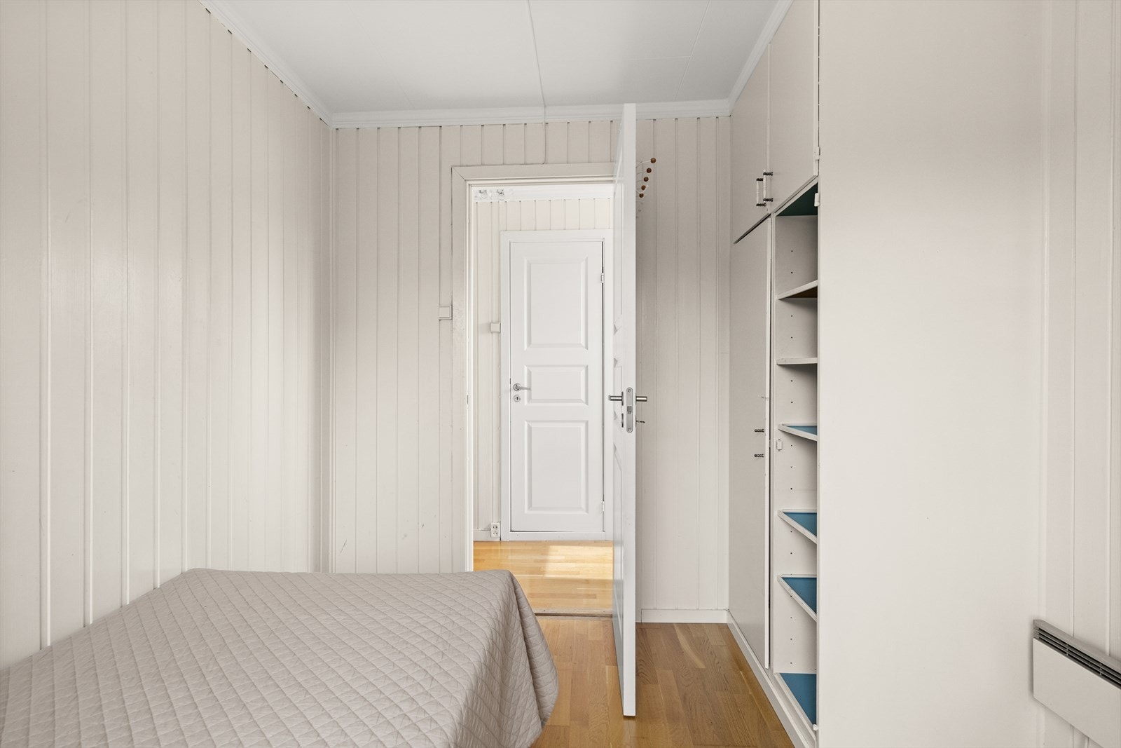 Her er det selvfølgelig garderobeløsning. Galleribilde