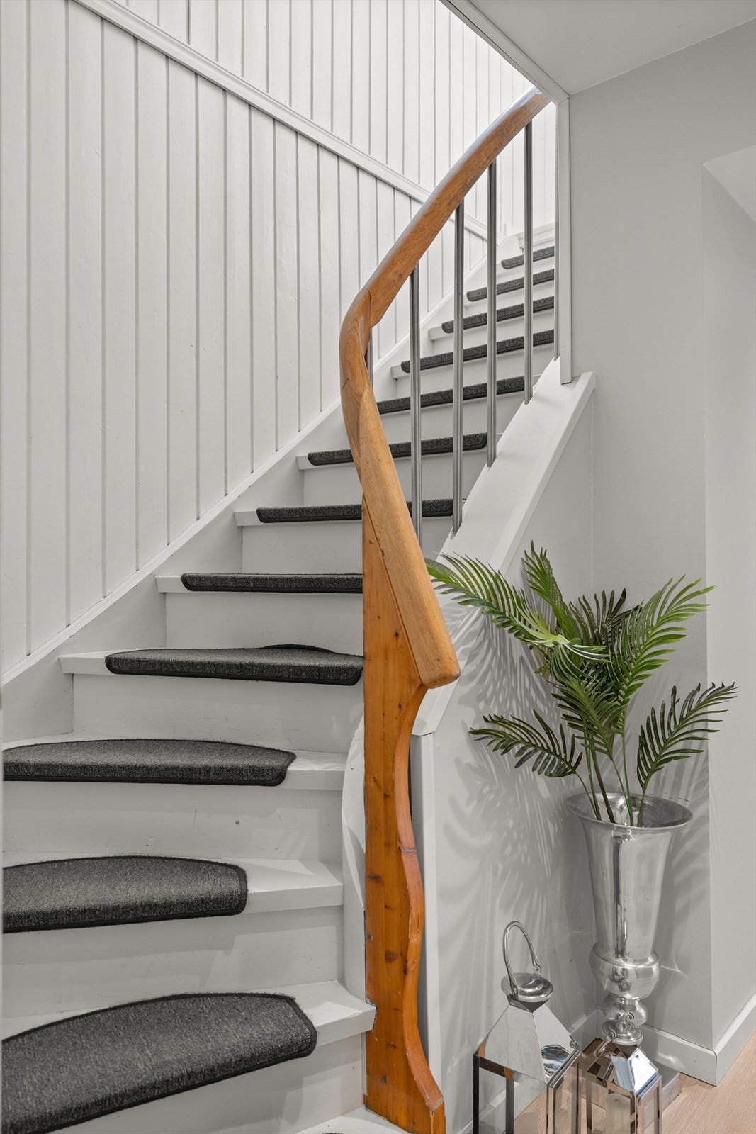 Vi tar trappene opp boligens 2. etg. Galleribilde