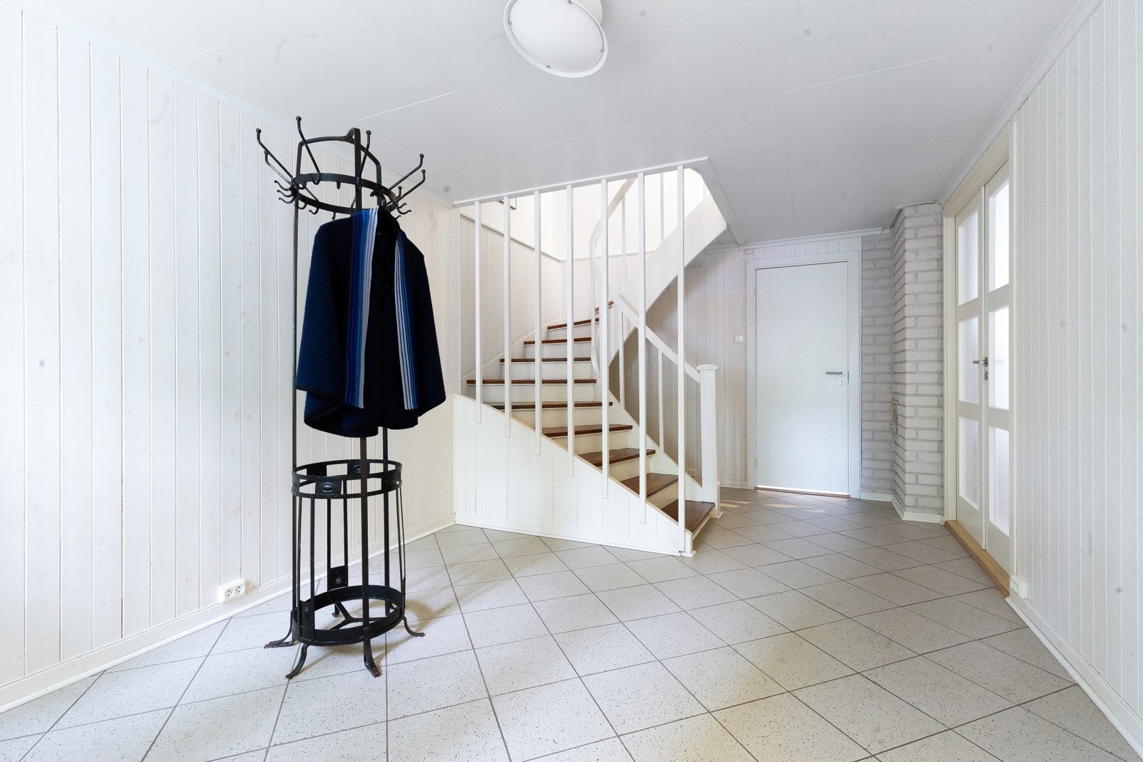 Her er det plass til oppbevaring for en stor familie. Galleribilde