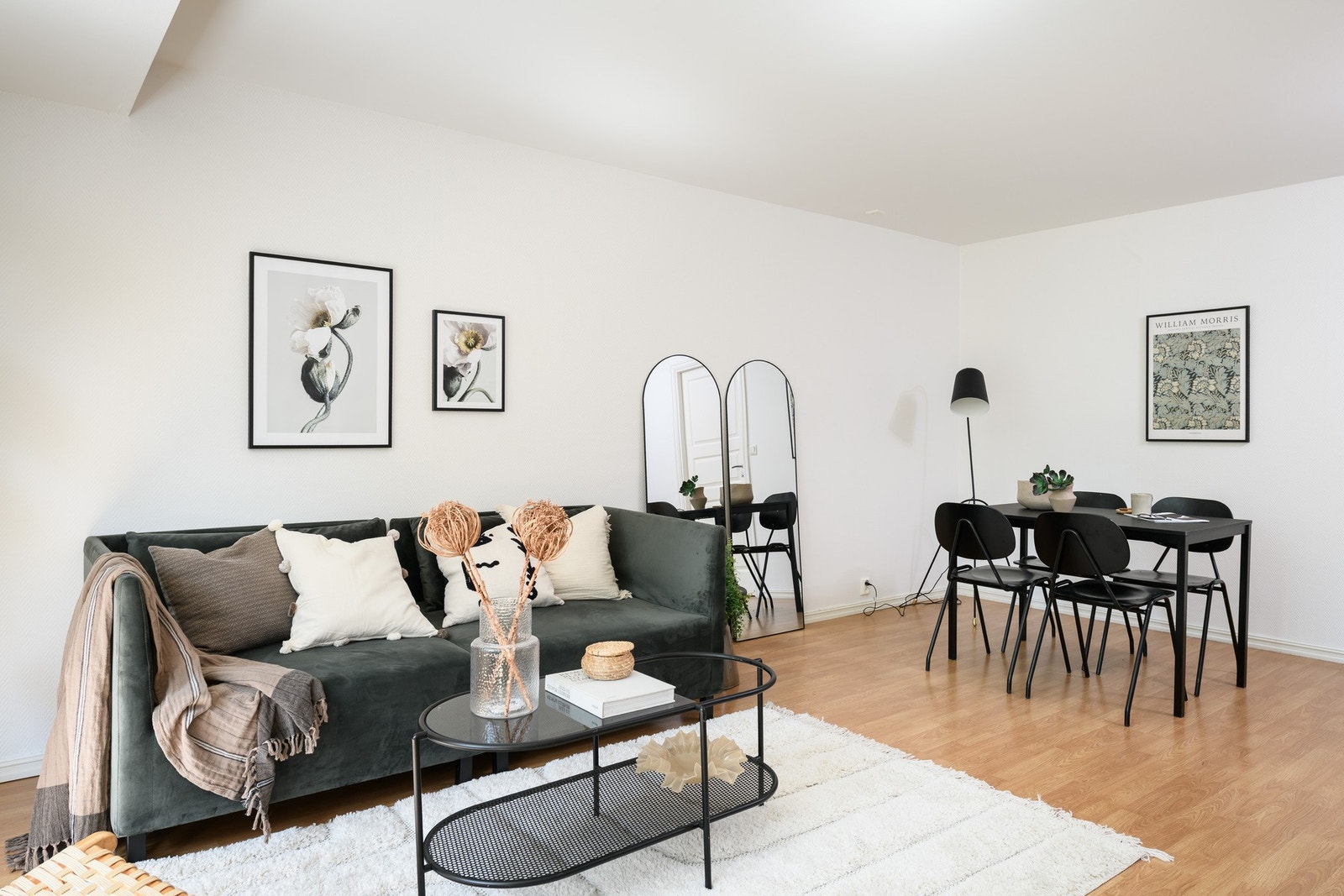 God plass til innredning og møblering. Galleribilde