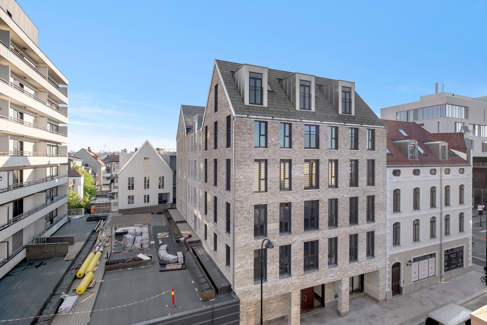 Leiligheten har inngang fra Elvegata Galleribilde