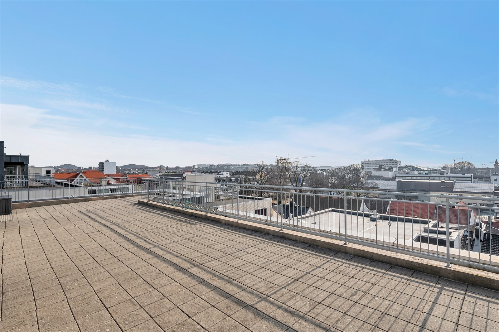 Stor felles takterrasse Galleribilde